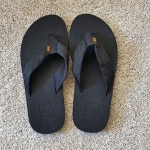 TEVA Flip-Flops men's size 8